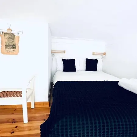Lovely Mezzanino Close To Lx Factory * Lisbon